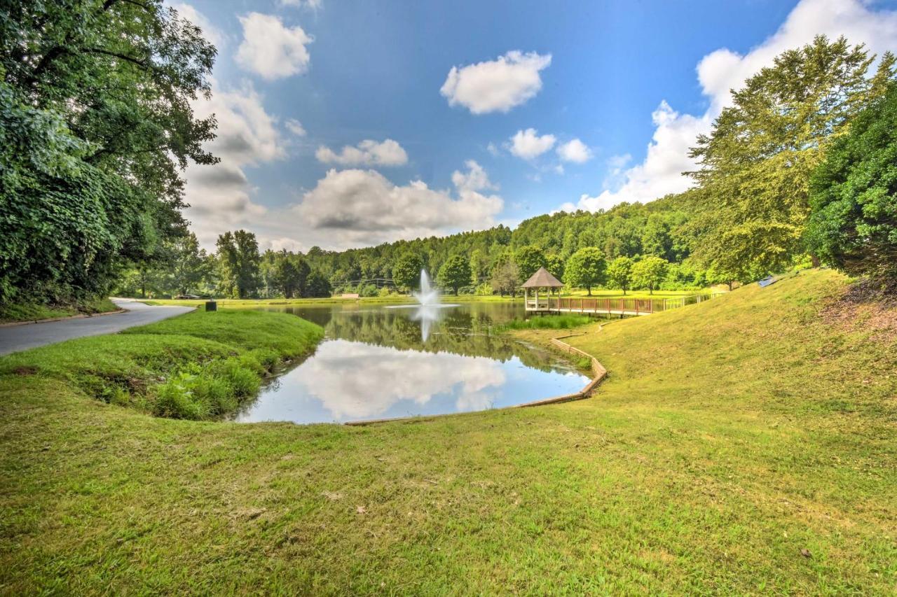 Kingwood Resort Condo With Golf Course Views! Clayton Kültér fotó